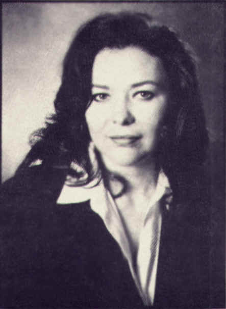 Terri_Photo_2.jpg (168121 bytes)