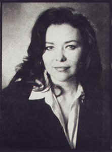 Terri_Photo_72_sm_K.jpg (12582 bytes)